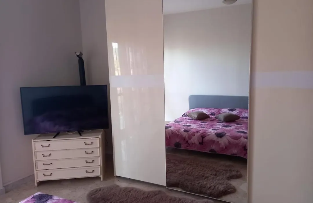B&B Cleo'S Room-1
