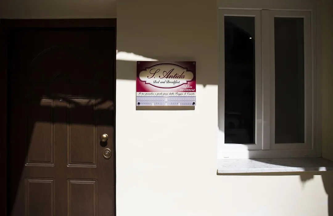 Santantida Bed And Breakfast-1