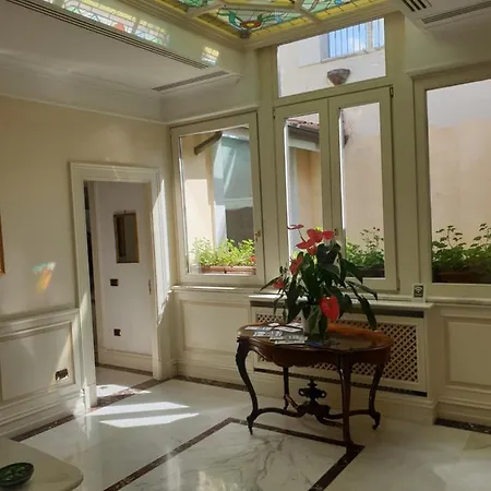 Al centro Luxury Home-2