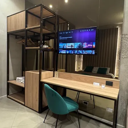Tropicana Room-3