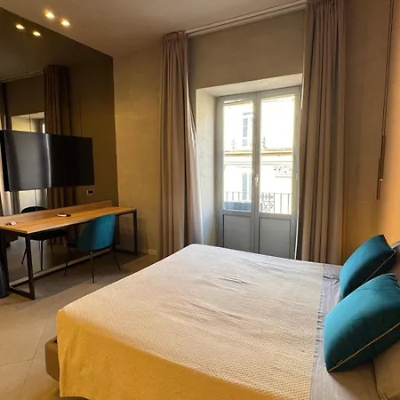 Tropicana Room-2